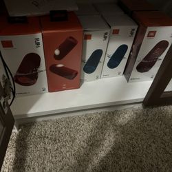 No Brand Flip 6 And Replica Jbl Flip 6 *Good Holiday Gifts*