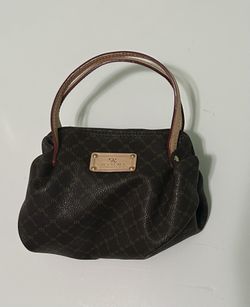 Rioni Small Leather Clutch
