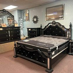 Brand New ▪️▪️$40 Down Payment Finance ▪️▪️Heidi 5-Piece Eastern King Tufted Upholstered Bedroom Set Metallic Black