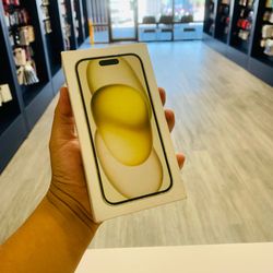 IPhone 15 unlocked 128Gb