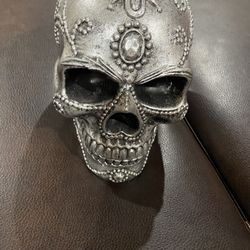 Ceramic skull