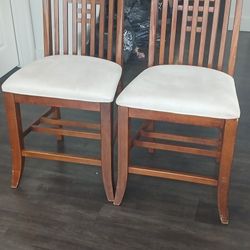 4 Dining Table Chairs