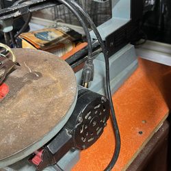 Scroll Saw. 