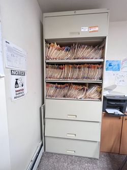 Tall Metal File Cabinet with 7 Drawers (second drawer can't close)