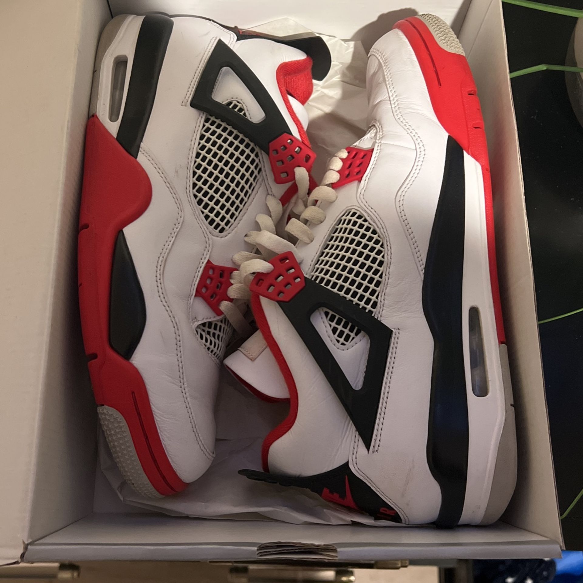 Air Jordan 4 Retro OG 'Fire Red' 2020 for Sale in Chester, VA - OfferUp