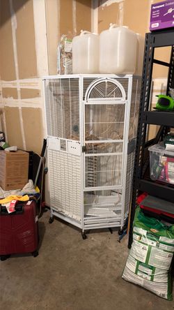 64" Extra Large Corner Flight Bird Parrot Cage for Cockatiel Parakeet Budgies Parrot with Around Metal Seed Skirts, Tight 1/2-Inch Bar Spacing