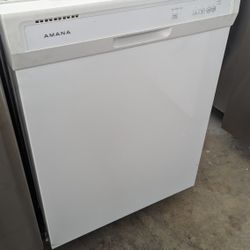 Amana White Dishwasher 