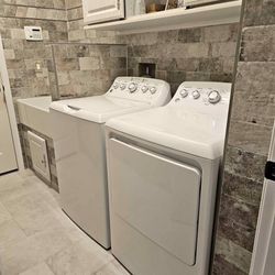 Washer Dryer Set 