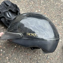 YOUTH TRAILRIDING HELMET