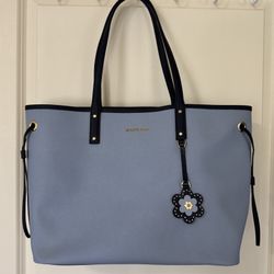 New MICHAEL KORS Carter Large Tote Bicolor Pale Blue Bag PVC Tote Flower Logo