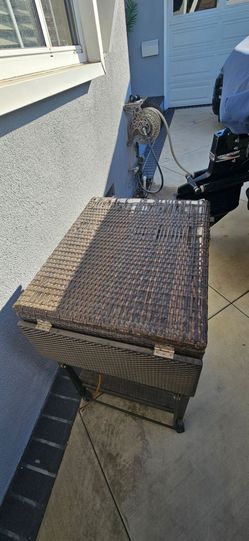 Rolling Ice Chest