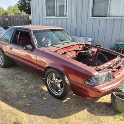 1990 Ford Mustang