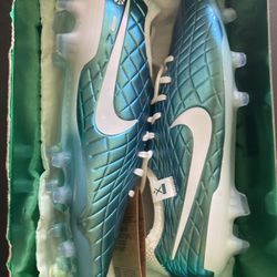 NIKE TIEMPO EMERALD LEGEND 10 ELITE FG 30