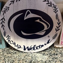 Penn State Welcome Sign And Wireless Charger