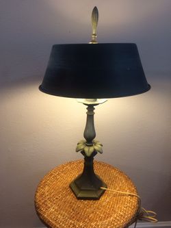 Vintage Metal lamp shade vintage one nice design Working order
