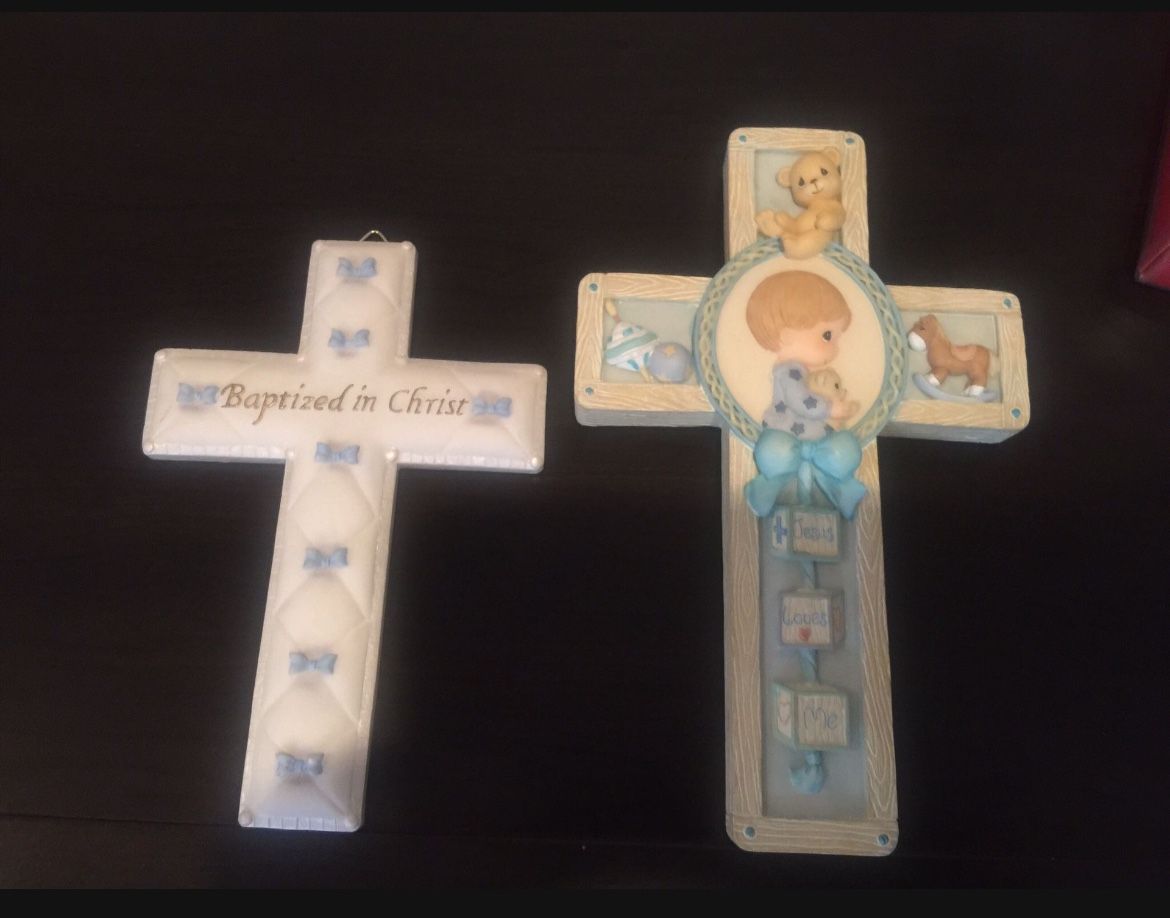 Precious Moments "Jesus Loves Me" Cross