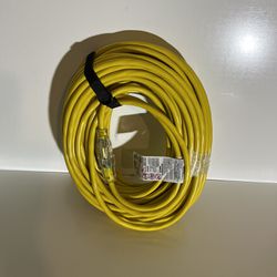 Extension Cord ( 100 Feet)