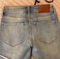 Lucky Brand Light Wash Jeans