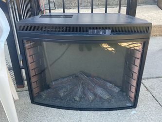 Electric fireplace with heater