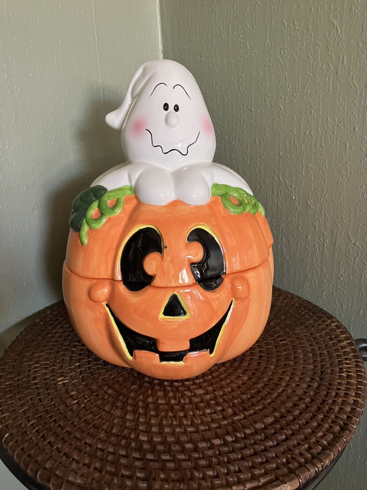 Halloween Cookie/candy  Jar 
