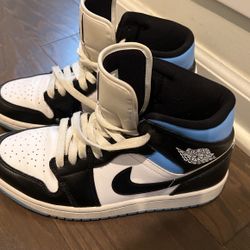 Jordan 1 Womens University Blue, size US 8