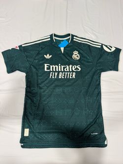 Jude Bellingham 26/26 away Jersey
