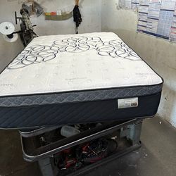 💟factory Mattress 💟New In A Plastic Sealed 💟queen Size Mattress $199