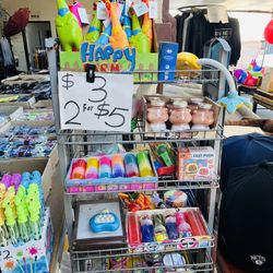 Beautiful Toys 2 For $5