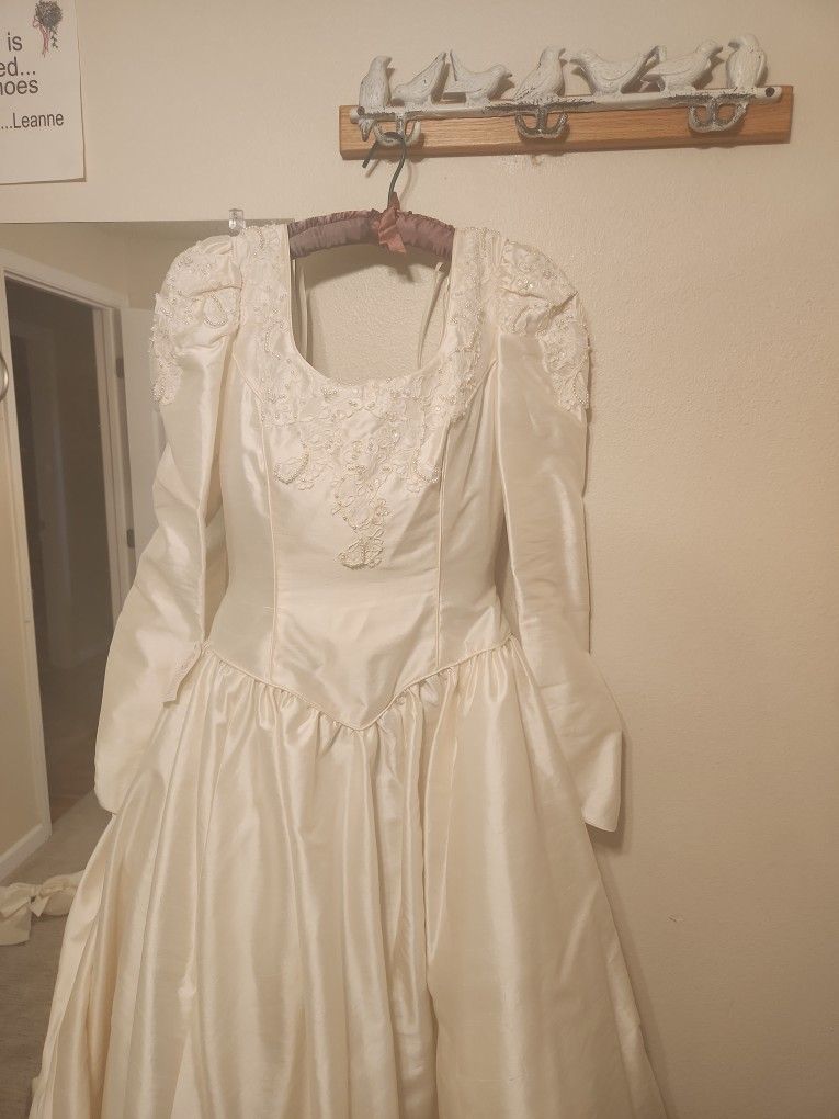 Wedding Gown New