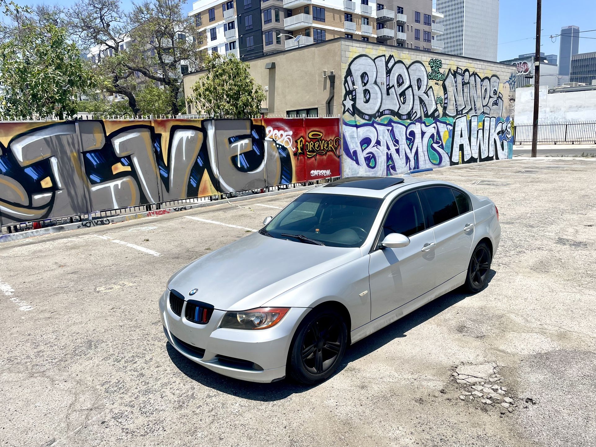 BMW 328i