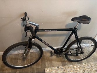 Trek 930 single track mtb mountain bike