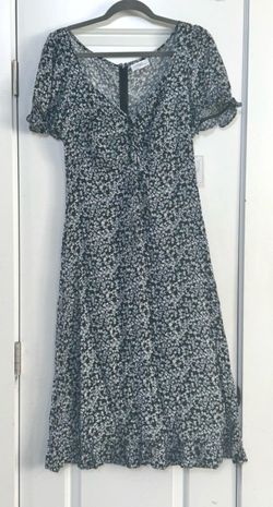 New Dress Size Medium