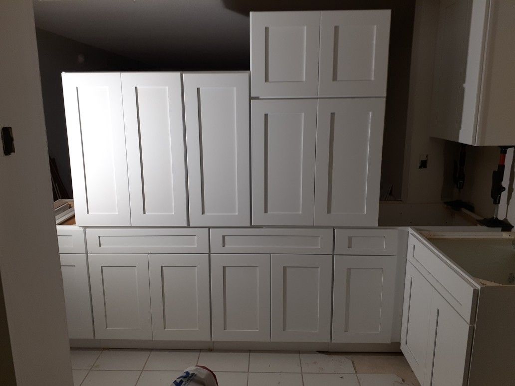 KITCHEN CABINETS FOR SALE