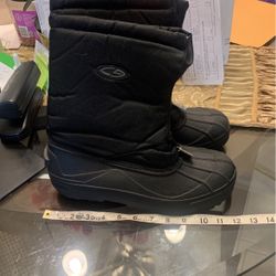 Winter Boots Size 10