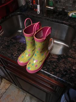 Rain boots
