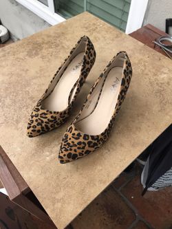 Women's shoes us 6