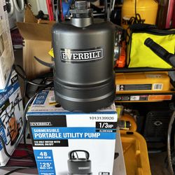 New ever built submersible portable utility electric water pump. 1/3hp,48gpm. $80 ea