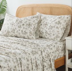 100% Cotton Bedsheets Set