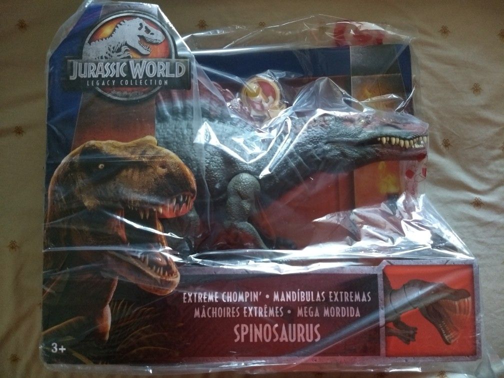 Jurassic World Legacy Collection Extreme Chompin' Spinosaurus - Target Exclusive - Sold Out!!!