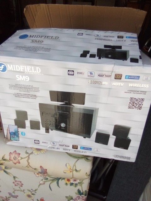 MIDFIELD ACOUSTIC SM9 HOME THEATER SYSTEM