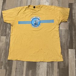 Vintage Blink-182 Crappy Punk Rock Bunny Rabbit Yellow T-Shirt