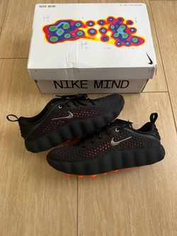 Nike Mind 002 Black Hyper Crimson Size 10.5