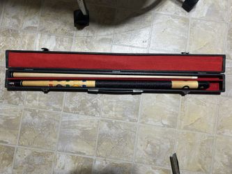 Camel 2-piece Pool Cue Stick w/hard case circa 1992