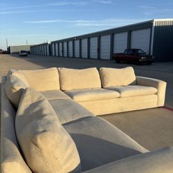 Stunning Cream Crate & Barrel Style Sectional Cloud Couch Delivery Available 🚚