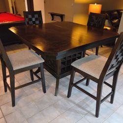 Tall Dark Brown Table w/ 4 bar Height Chairs For Sale 🍽️
