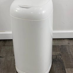 Diaper Genie 