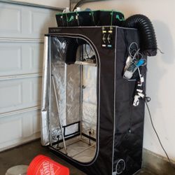Complete Indoor Grow Tent Setup – $500 (Originally $1500)