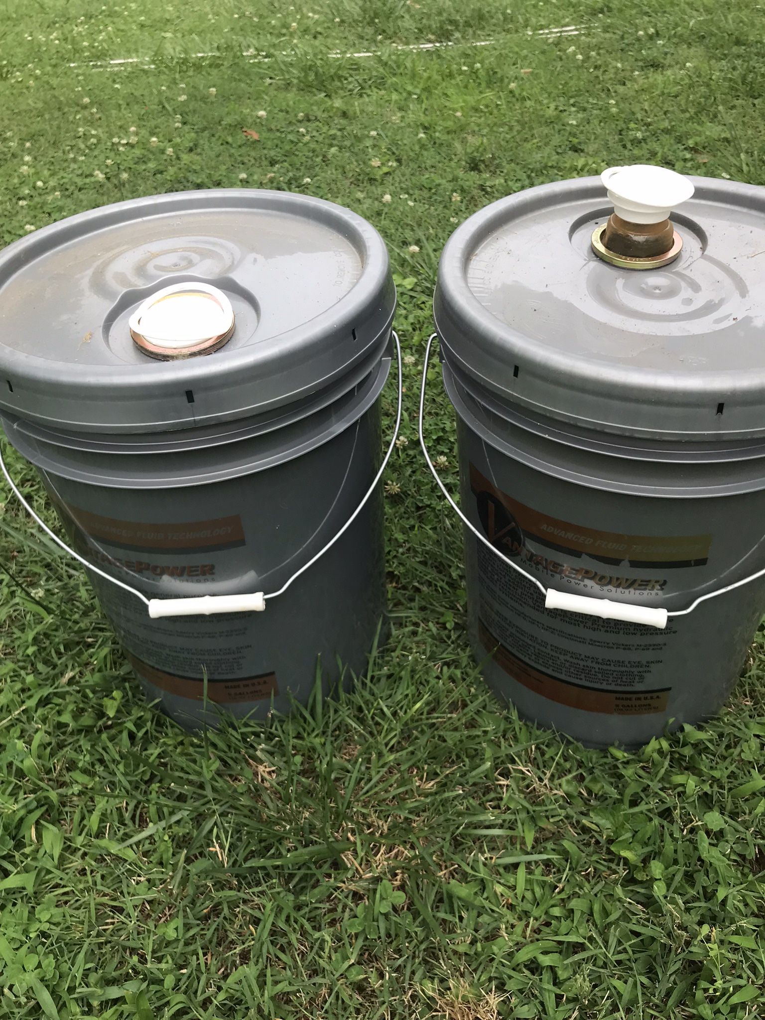 5 Gallon Buckets With Lids