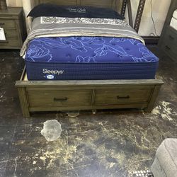 Sealy Sleepy Queen Mattress