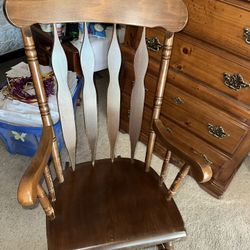 oak rocking chair 